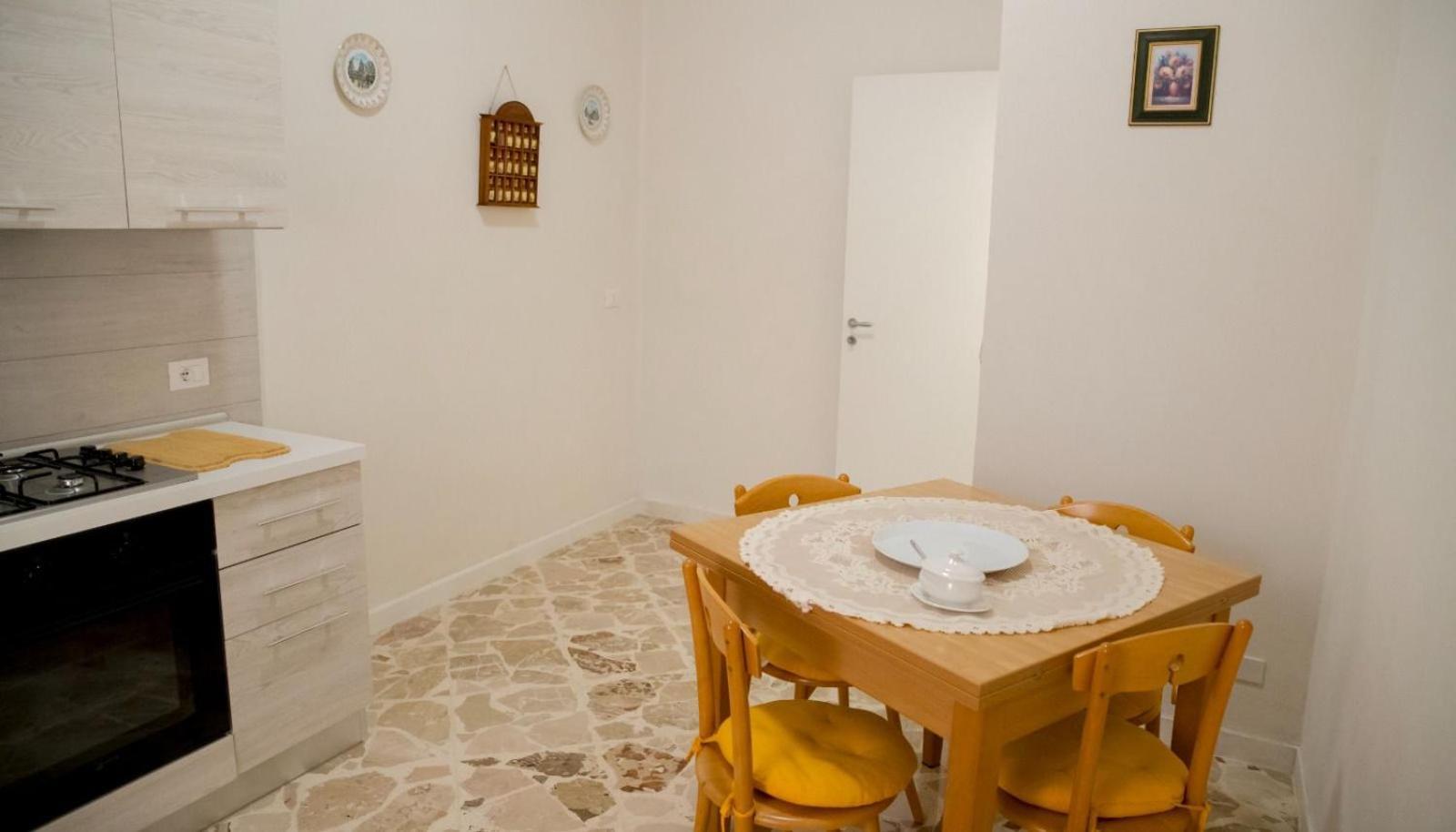 Residence Prato Trapani Exteriör bild