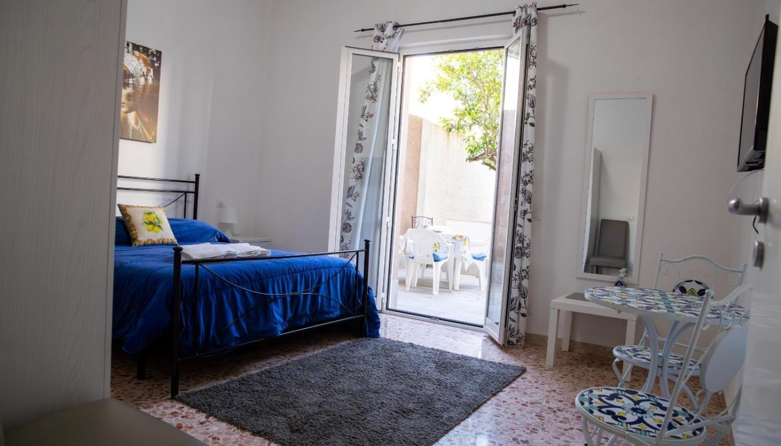 Residence Prato Trapani Exteriör bild